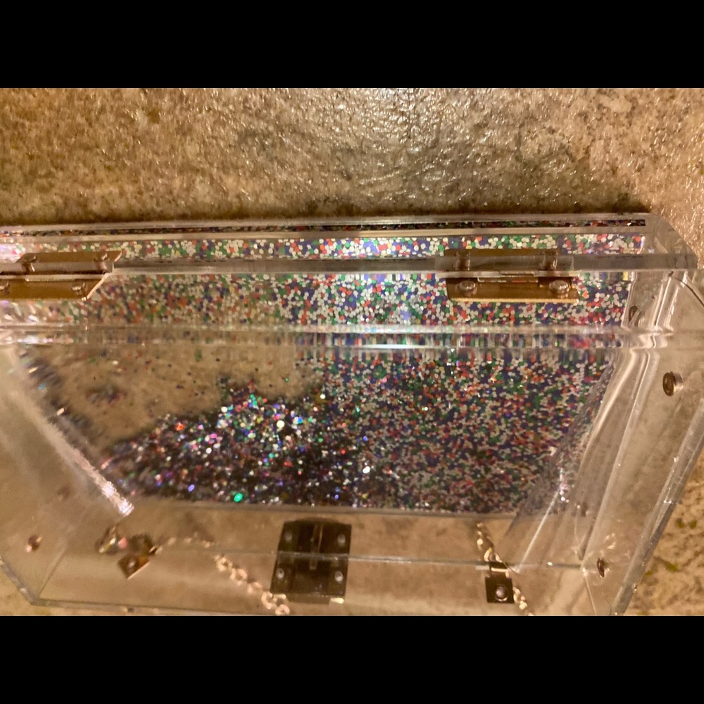 Glitter Purse - Picture 2 of 4